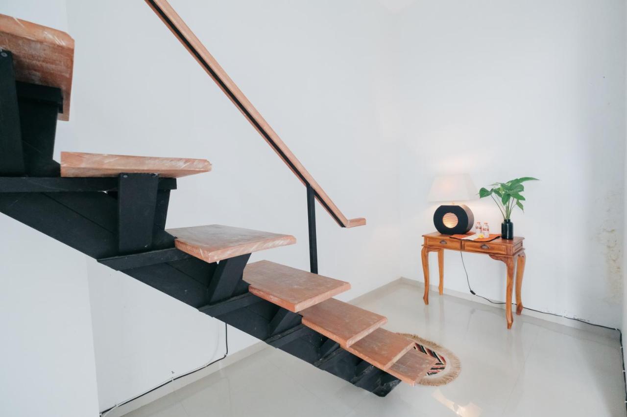 D'Tamblingan Guest House At Taman Griya Jimbaran Redpartner - Minimum Stay 30 Nights Екстериор снимка