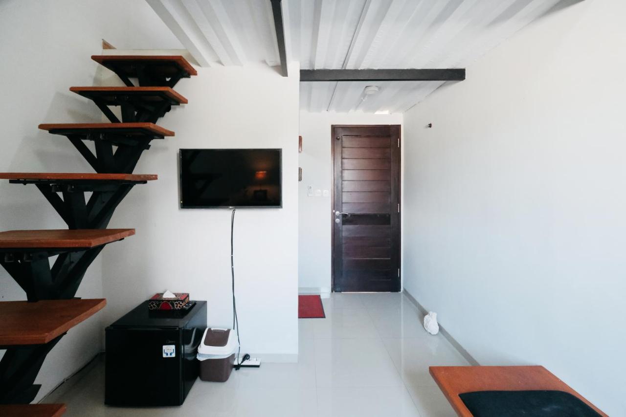D'Tamblingan Guest House At Taman Griya Jimbaran Redpartner - Minimum Stay 30 Nights Екстериор снимка