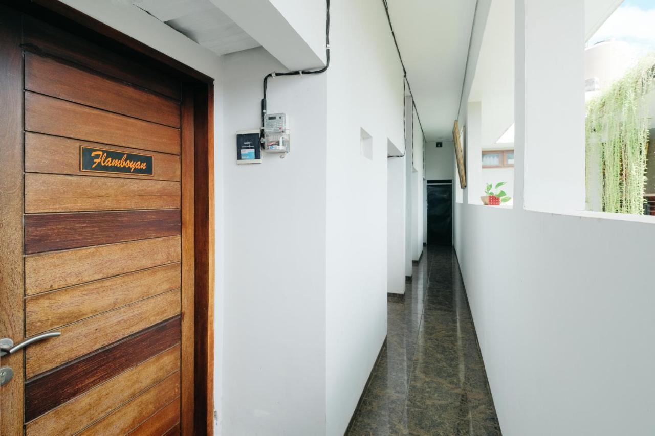 D'Tamblingan Guest House At Taman Griya Jimbaran Redpartner - Minimum Stay 30 Nights Екстериор снимка